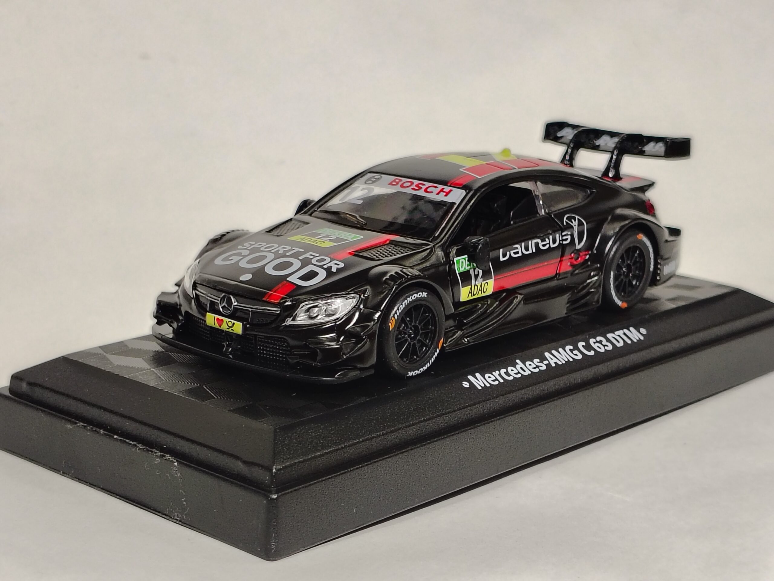 mercedes amg c63 dtm 1:43