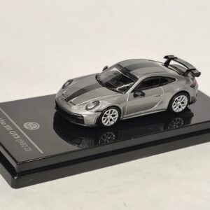 porsche 911 gt3 (992.2) – premium 1:64 scale