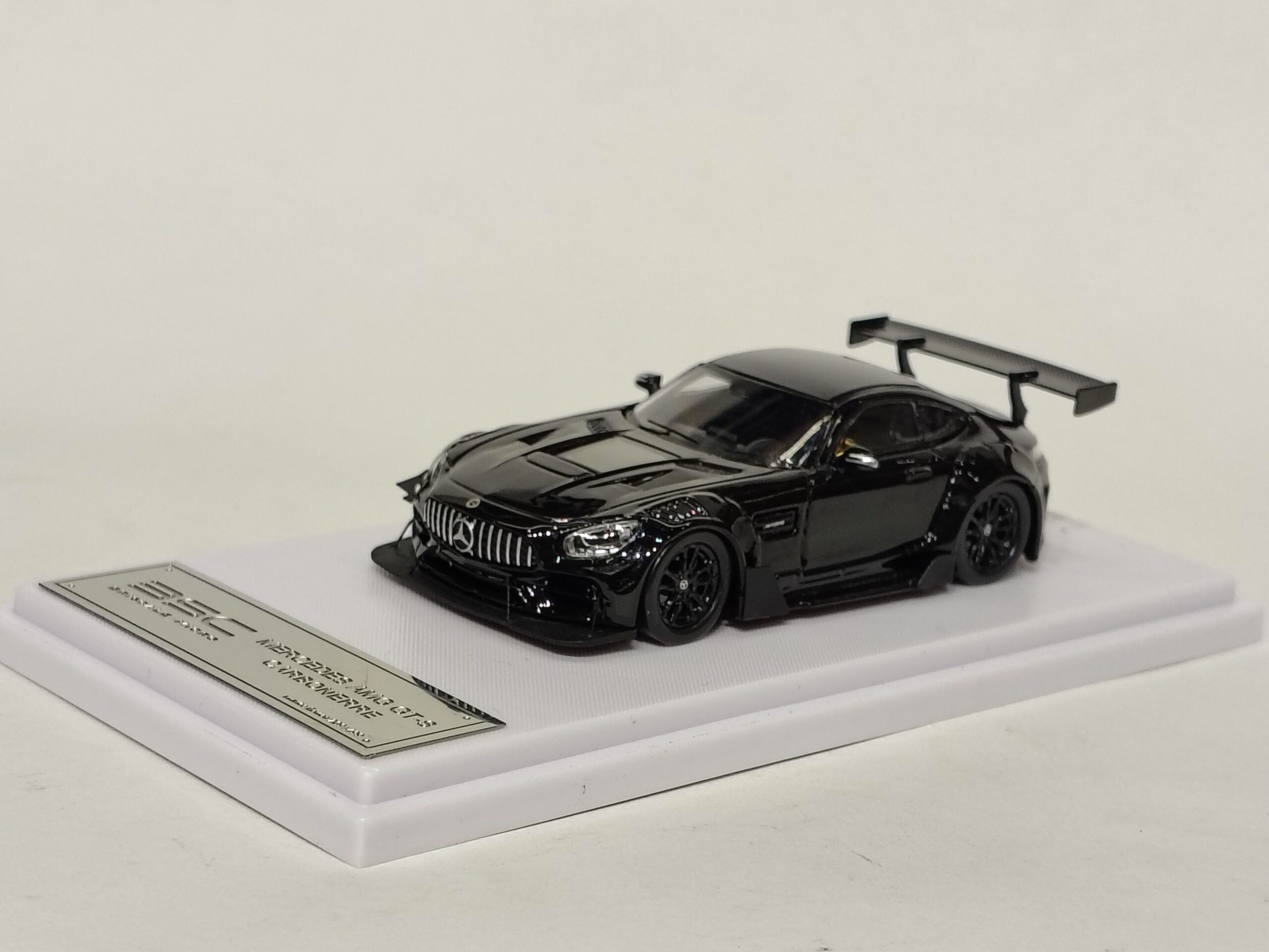 mercedes amg gt s carbonerre 1:64 scale