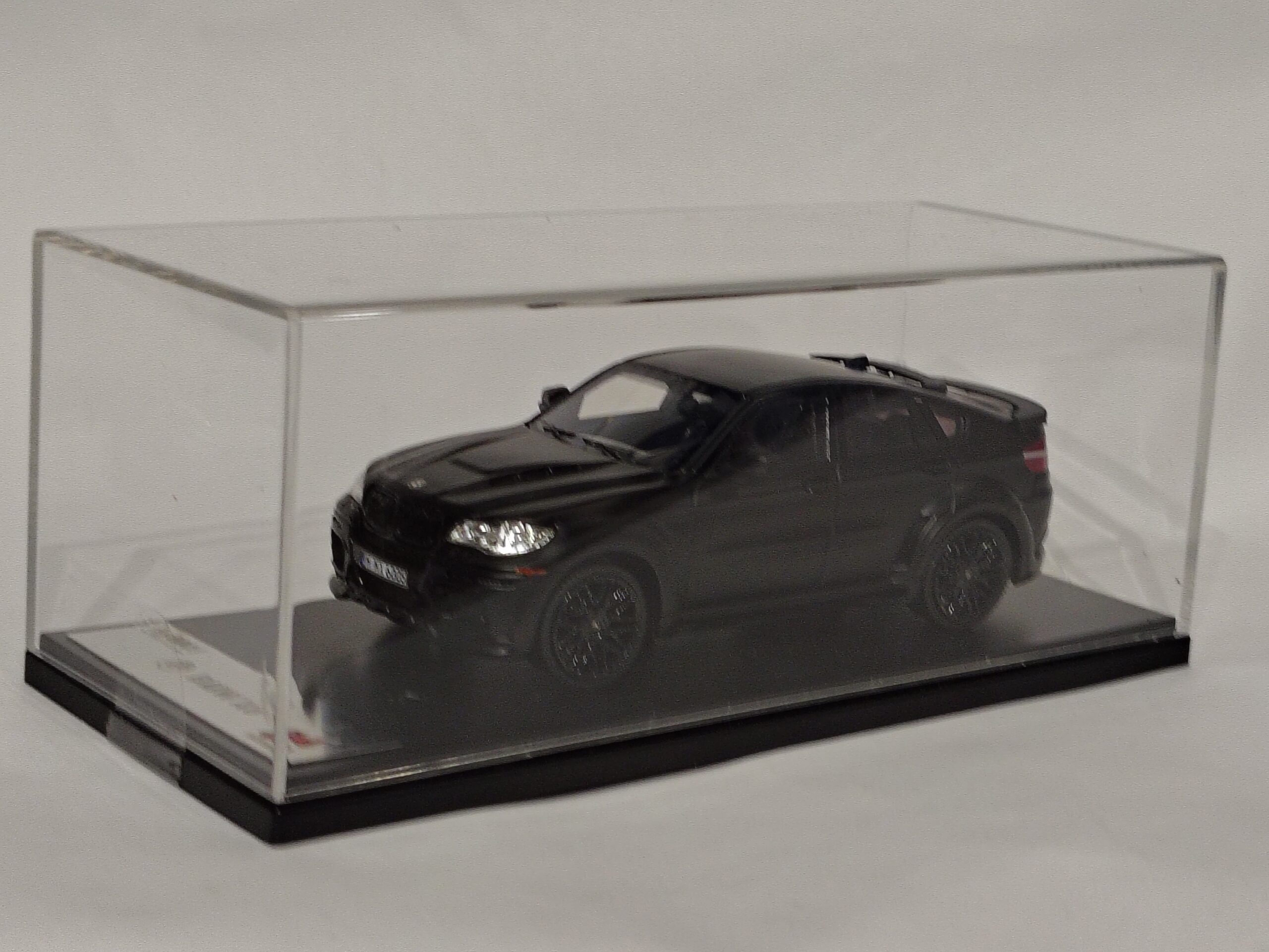 bmw x6 (ay0001) 1:37 scale