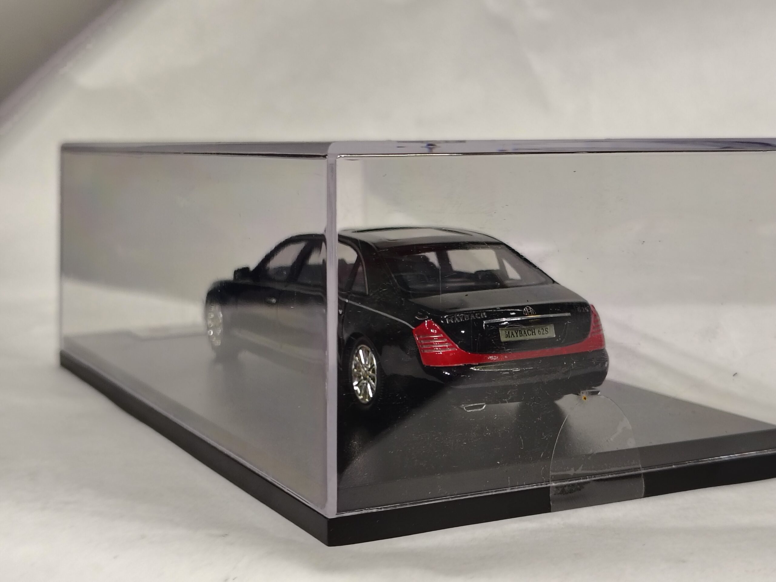 mercedes maybach 62s – 1:32 scale