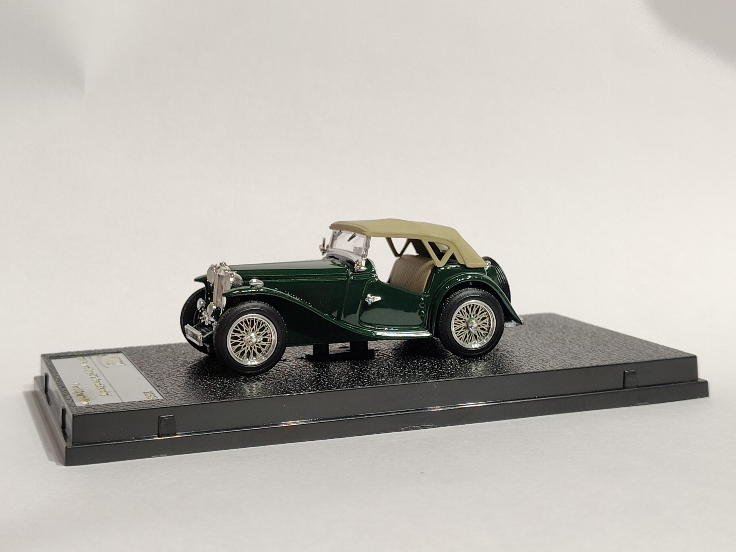 1957 PANHARD DYMA Z12 1:43 - Image 2
