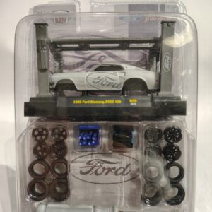 M2 1969 FORD MUSTANG ASSEMBLE 1:64