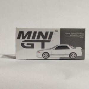 MINI GT NISSAN SKYLINE GT-R (R32) VEILSIDE COMBAT C-1 WHITE 1:64