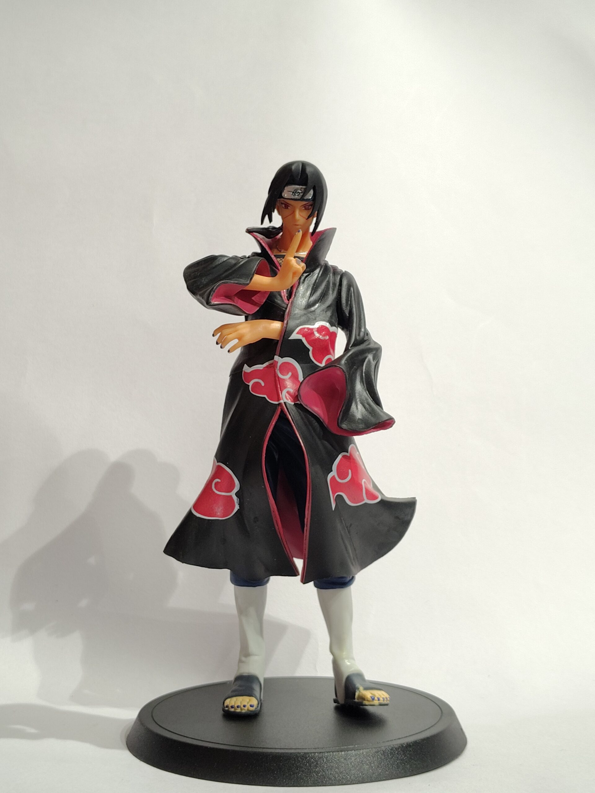 ITACHI UCHIHA (20 CM)