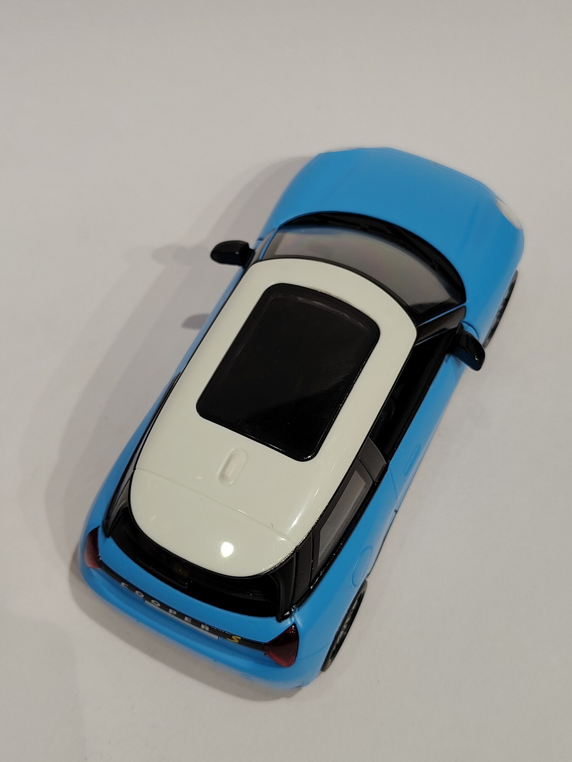 MINI Cooper S 1:28 - Image 4