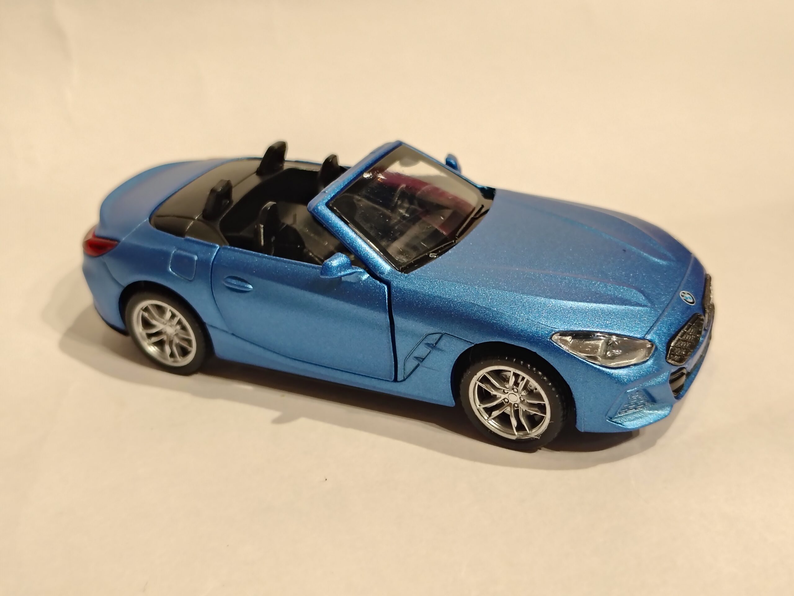 BMW Z4 Roadster 1:38