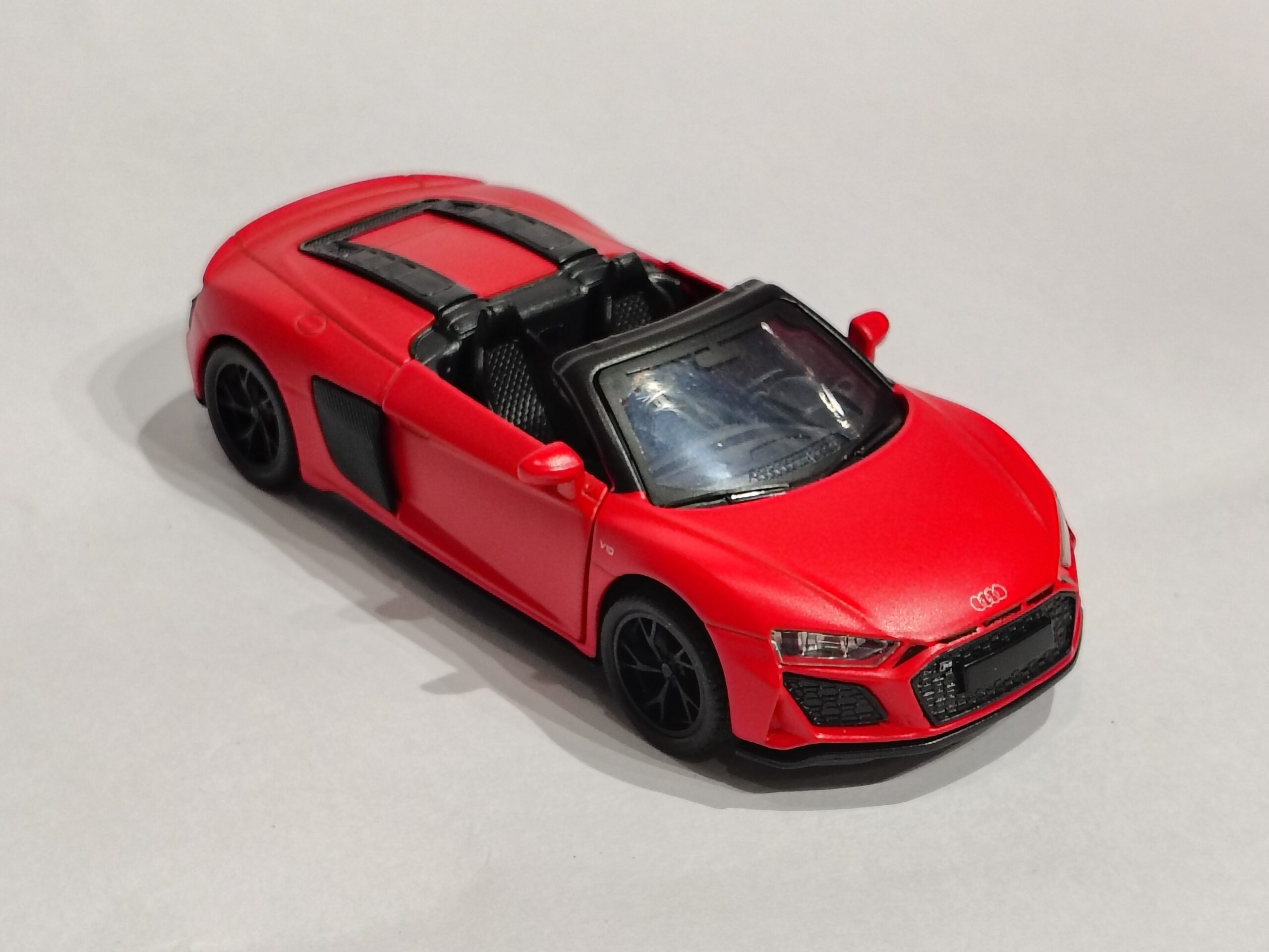 Audi R8 V10 Spyder 1:39 - Image 2