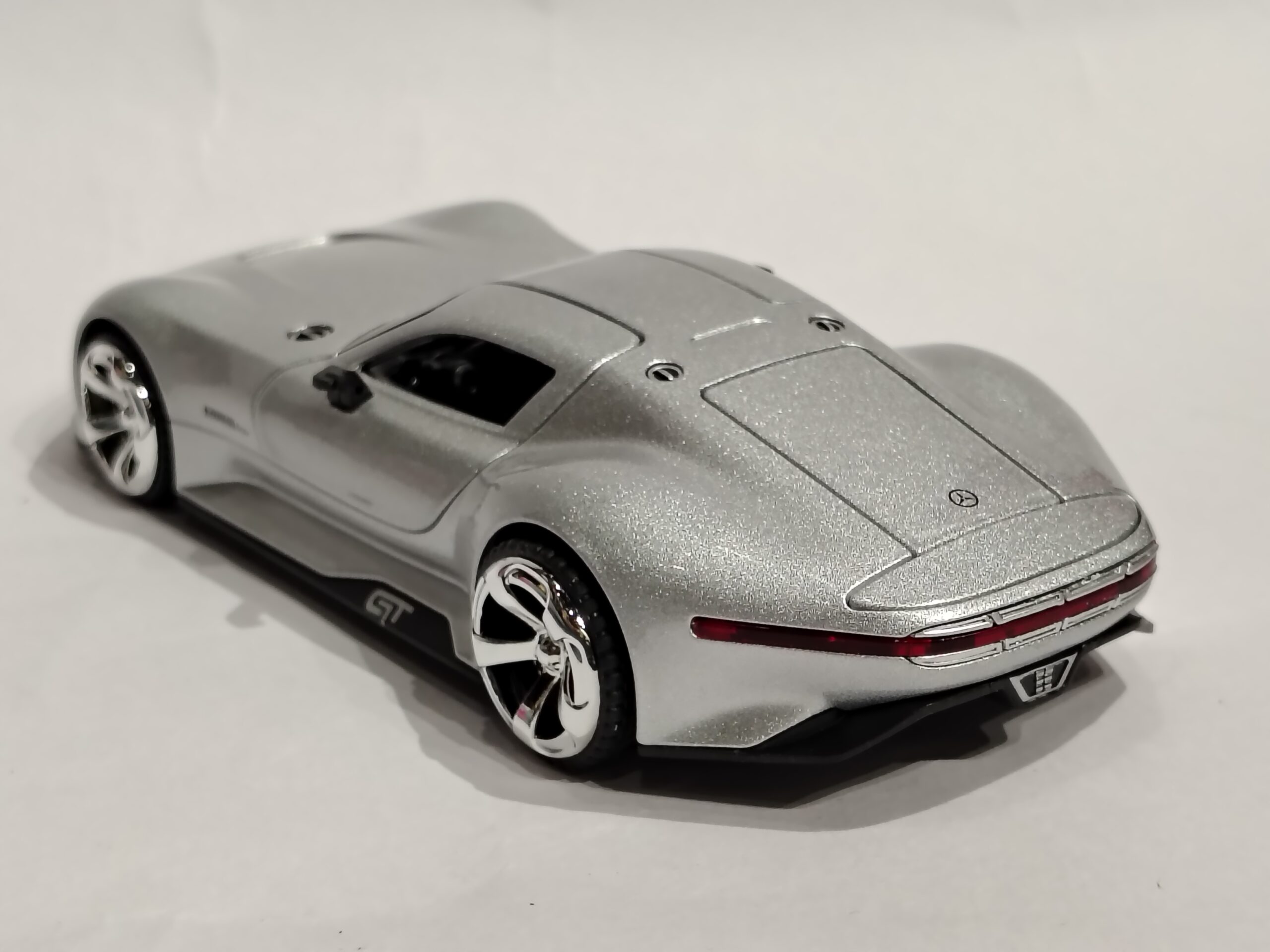 Mercedes-Benz AMG Vision Gran Turismo 1:32 - Image 3
