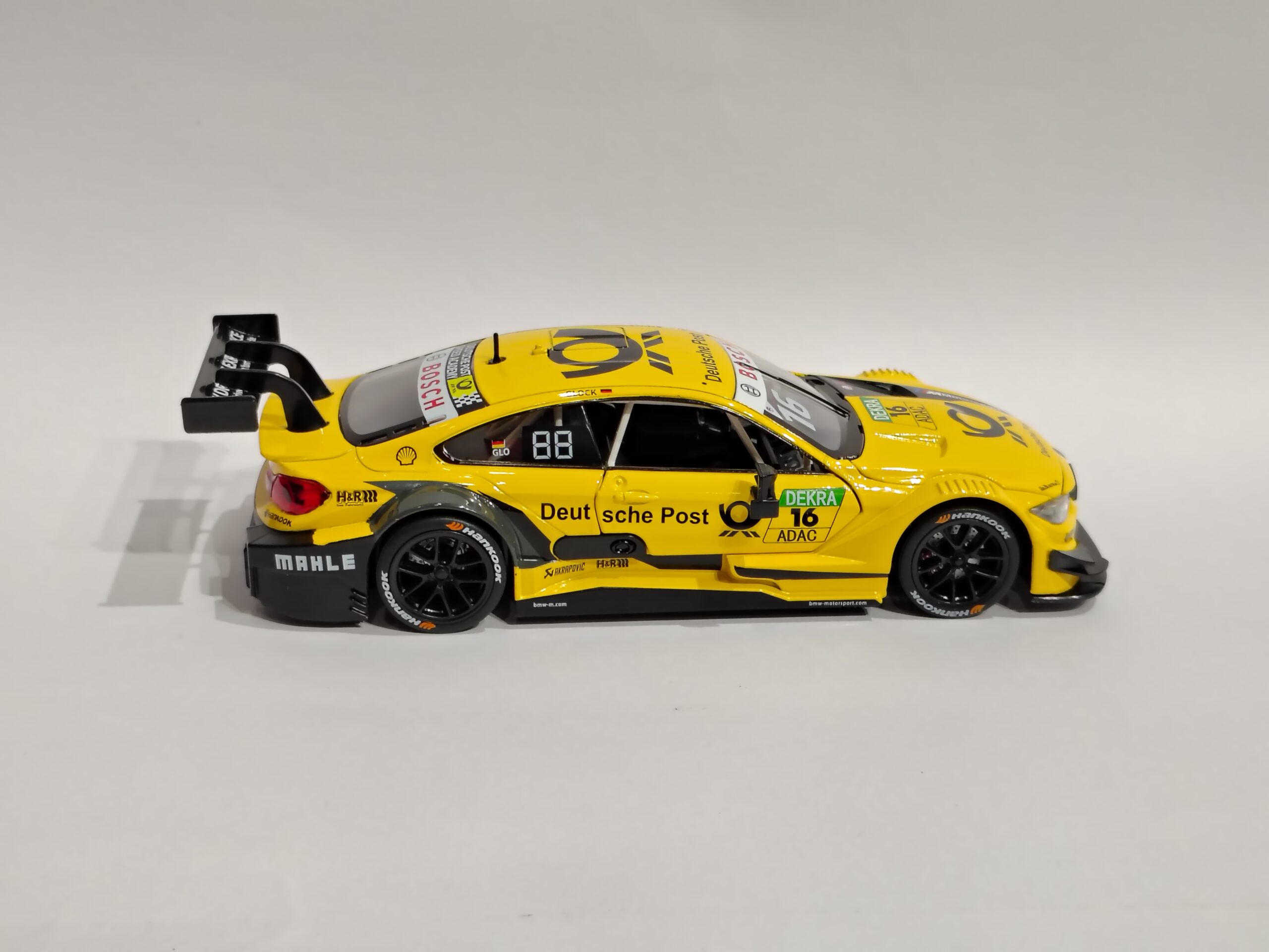BMW M4 DTM 1:24