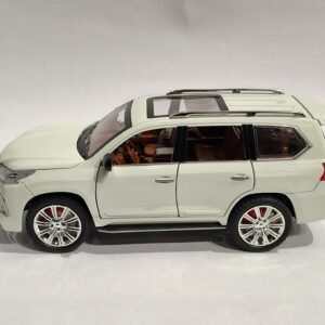 Lexus LX 570 1:24