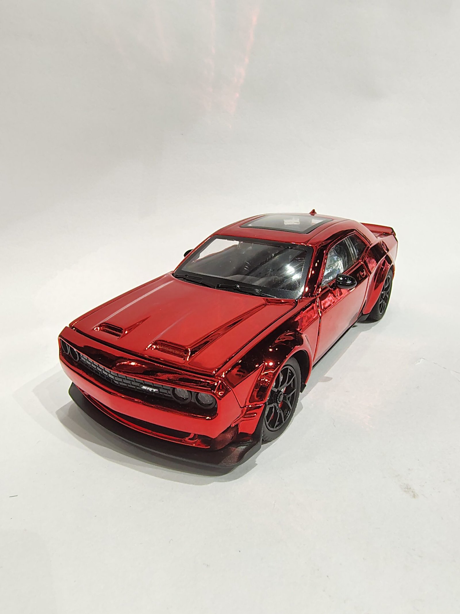 Dodge Challenger SRT Hellcat Widebody 1:24