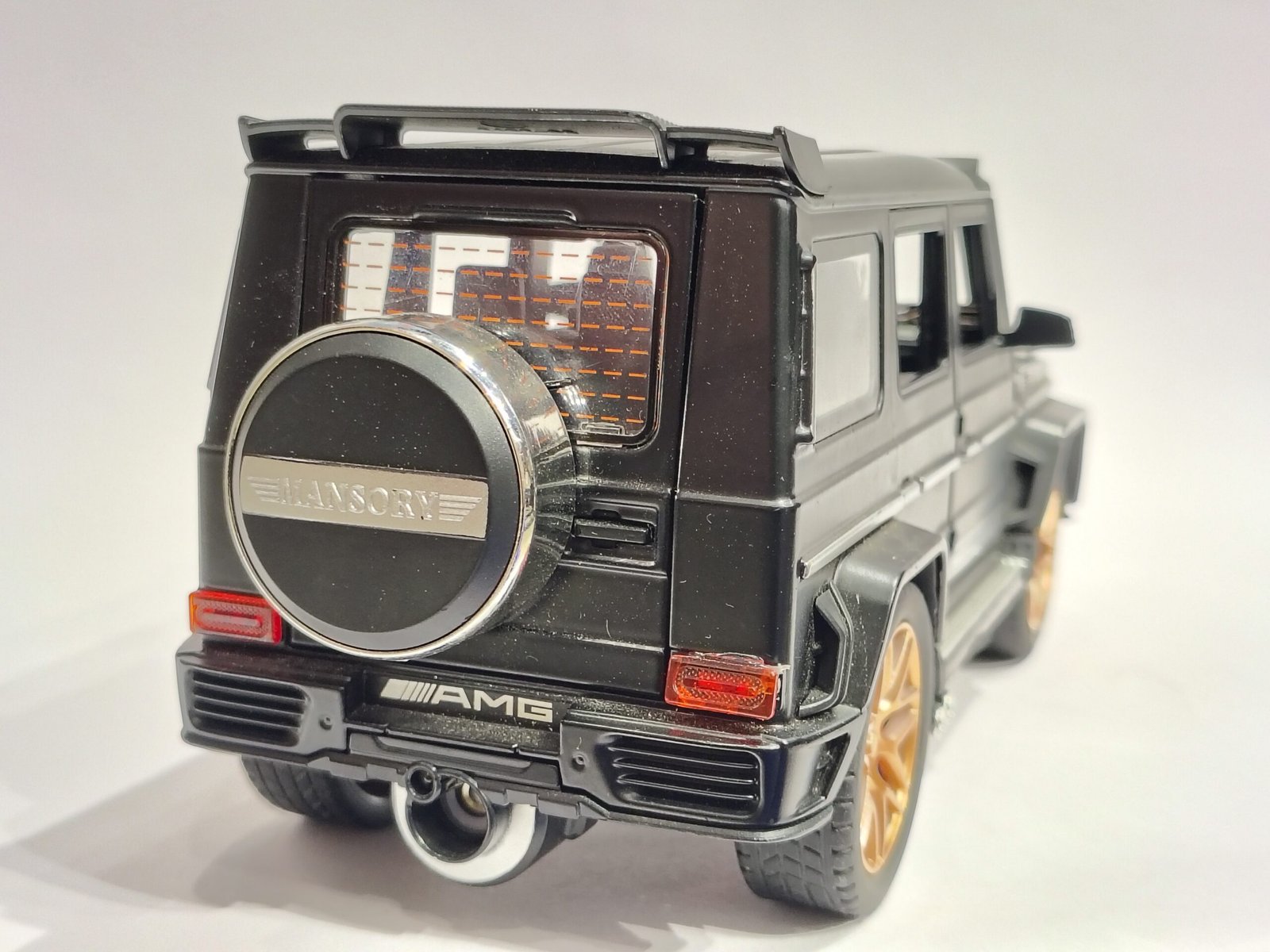 Mercedes-Benz G-Class 1:24 - Image 3