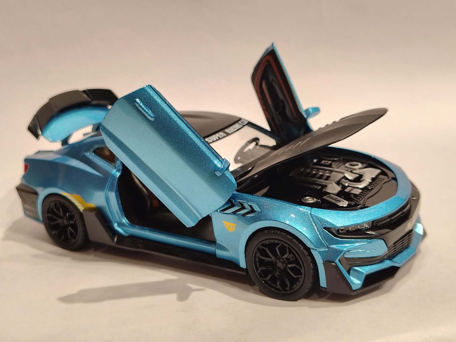 Chevrolet Camaro SS 1:24 - Image 4