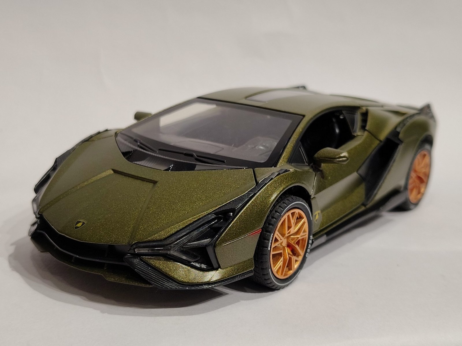 Lamborghini Sián FKP 37 1:24 - Image 2