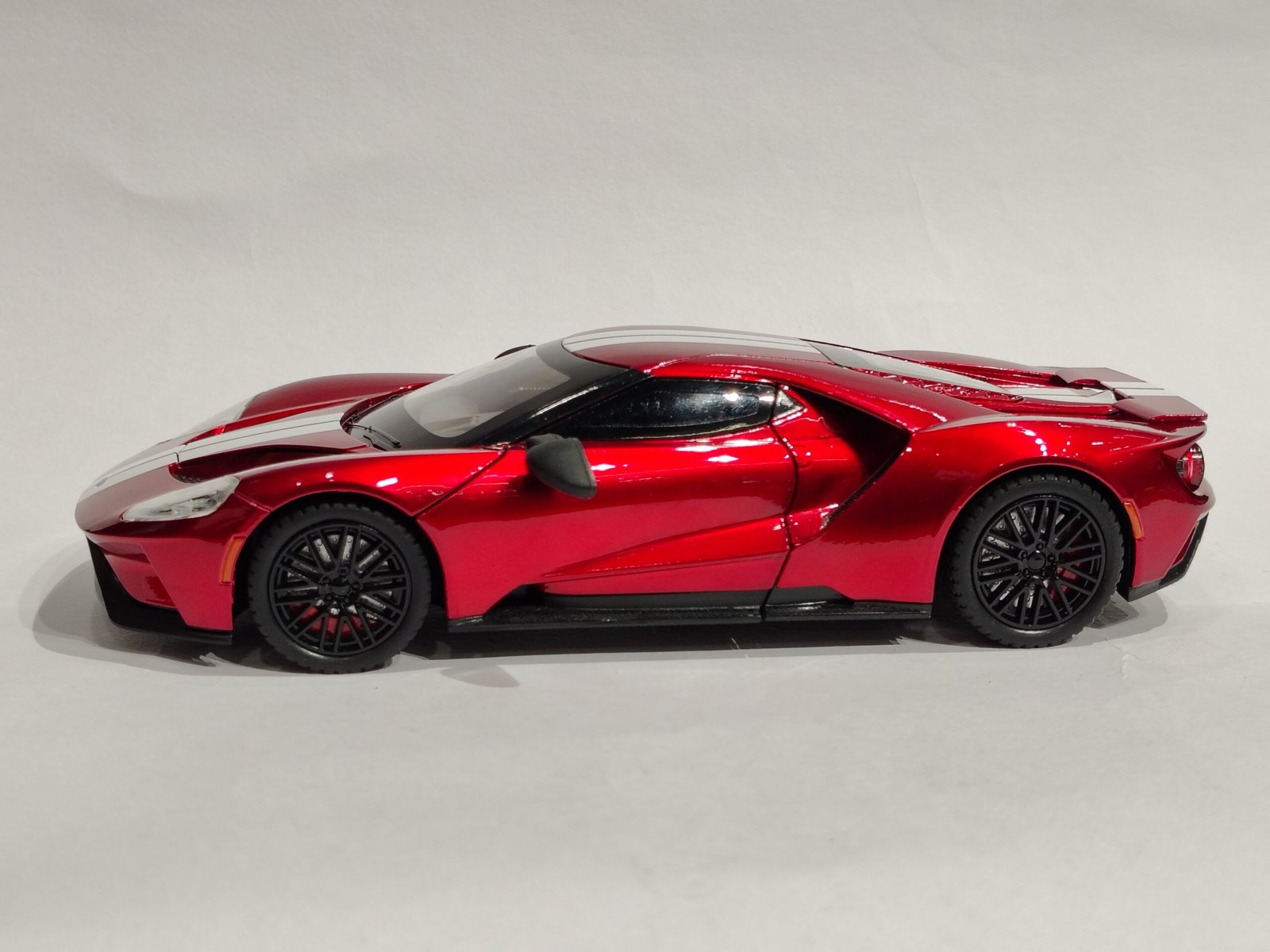 Ford GT 1:24