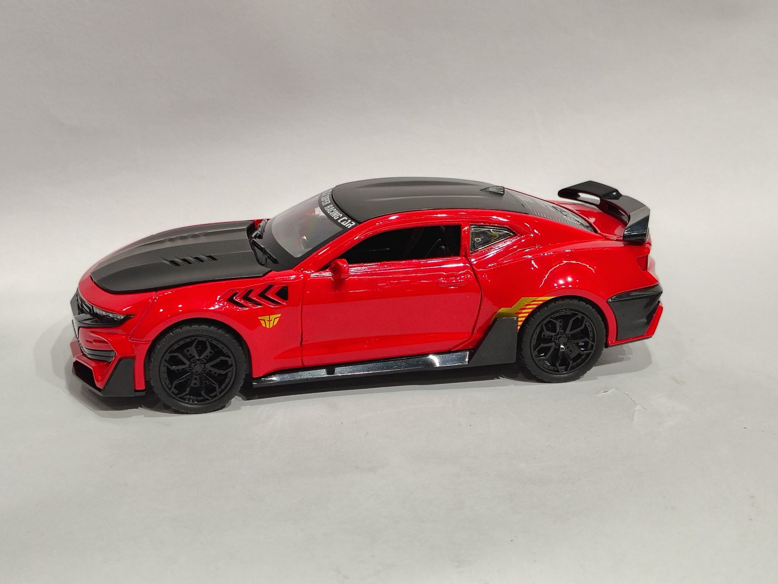 Chevrolet Camaro SS 1:24