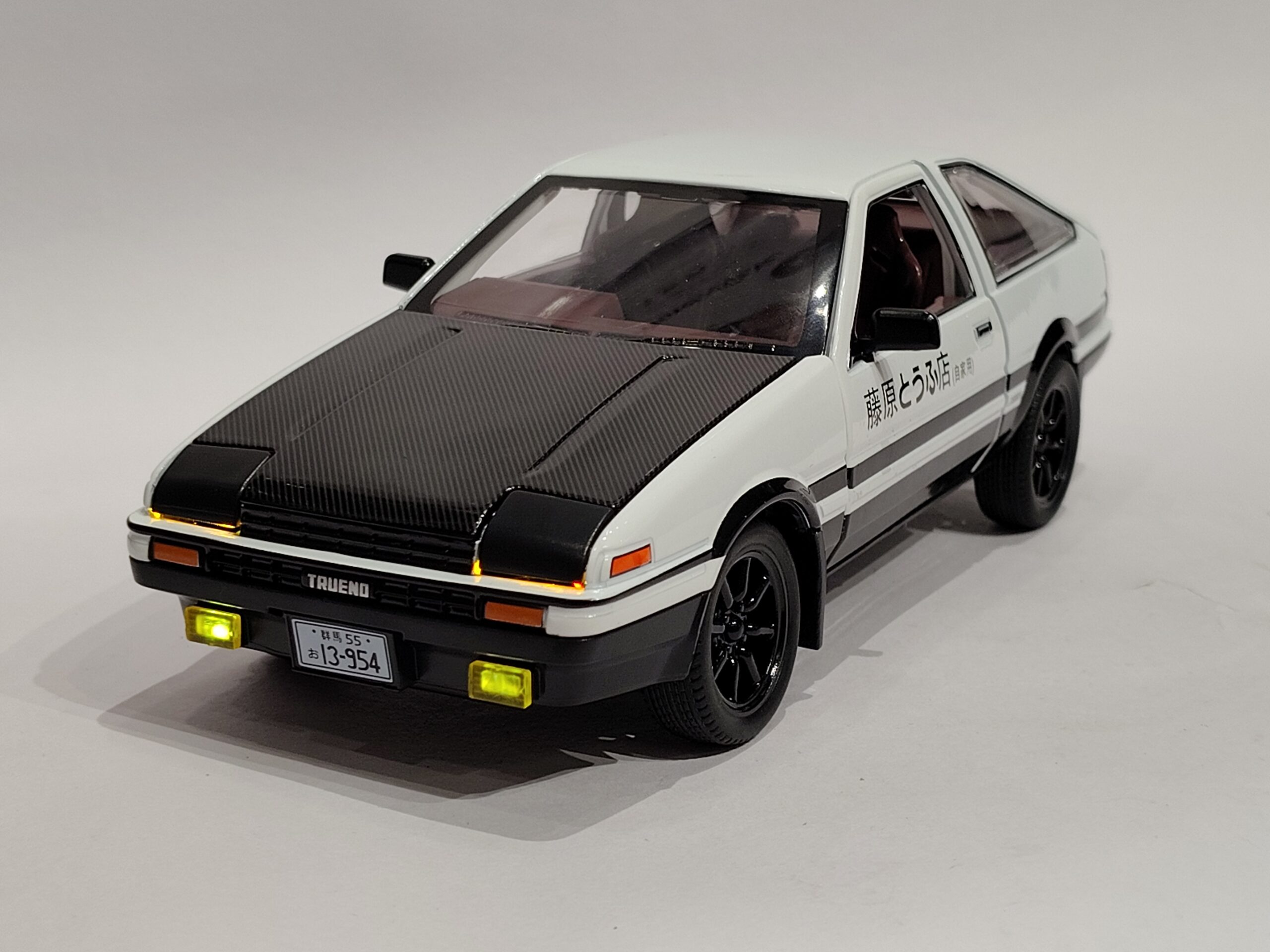 Toyota Sprinter Trueno (AE86) 1:24 - Image 3